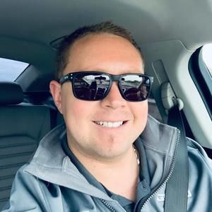 Meet your Posher, Garrett